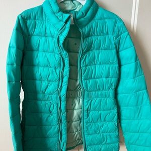 GAP Green Puffer Jacket Lightweight Quilted Design